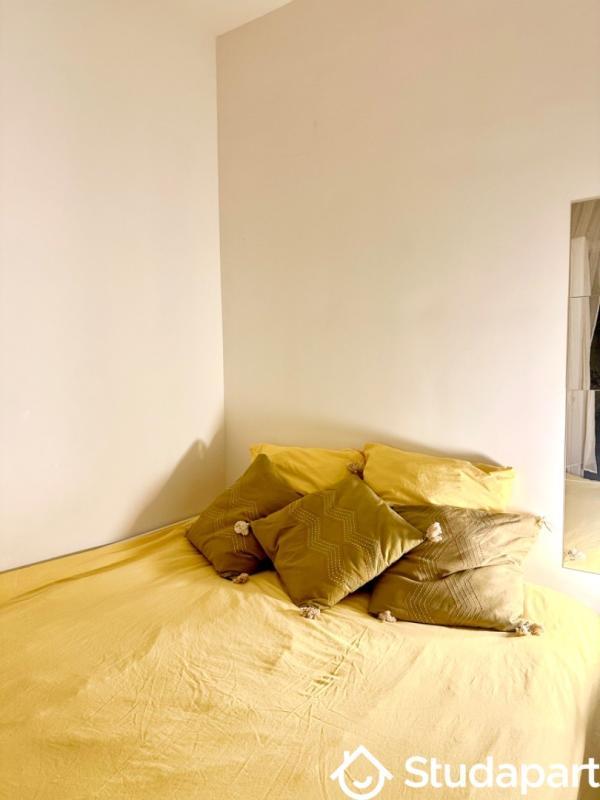 Chambre - 9 m² - 1 pièce