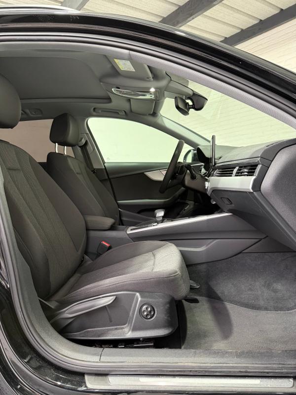 Audi A4 Avant 35 Tfsi 150 s tronic 7 Business Executive