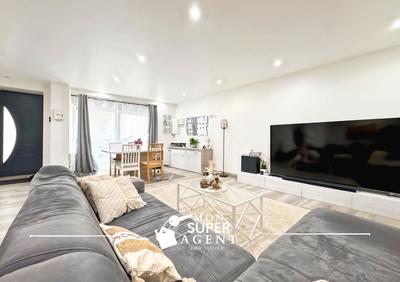 Maison - 100 m² - 4 pièces