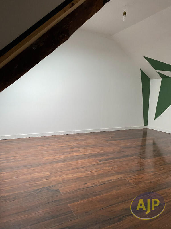 Maison - 107 m² - 4 pièces