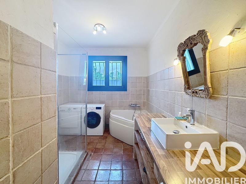 Maison - 265 m² - 8 pièces