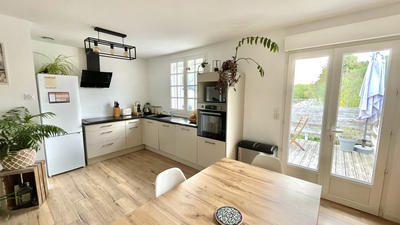 Maison - 100 m² - 6 pièces