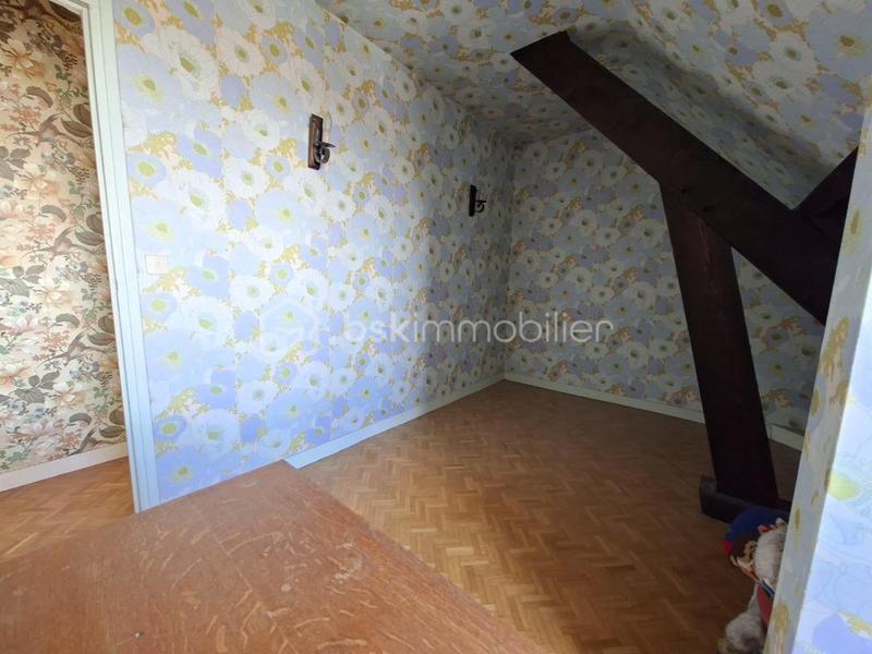 Maison de village - 181 m² - 7 pièces