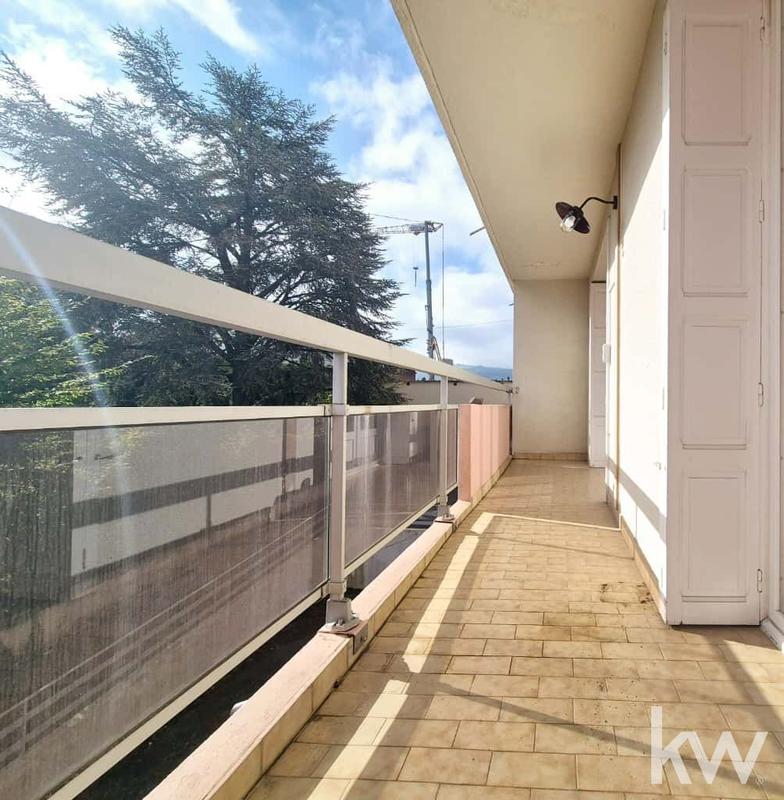 Appartement - 66 m² - 4 pièces