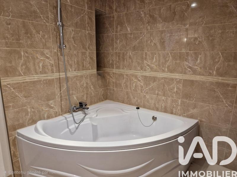 Maison - 70 m² - 3 pièces