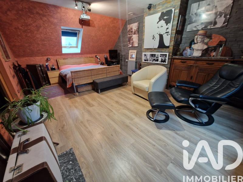 Maison - 107 m² - 5 pièces