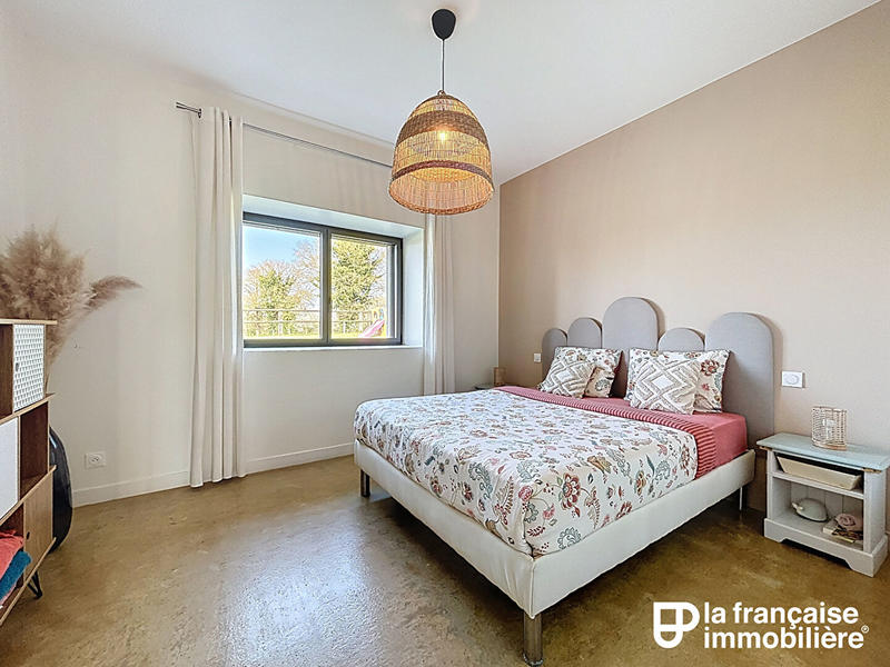 Maison - 185 m² - 7 pièces