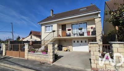 Maison - 166 m² - 6 pièces