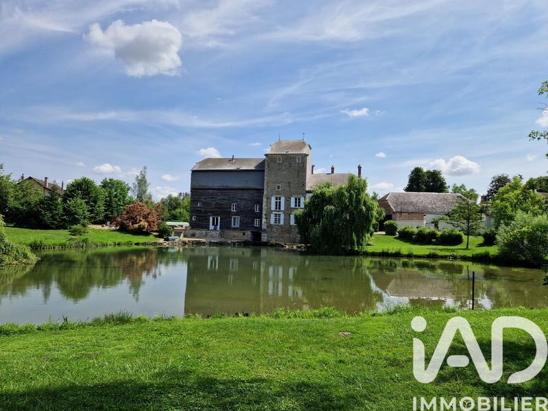 Maison - 343 m² - 10 pièces