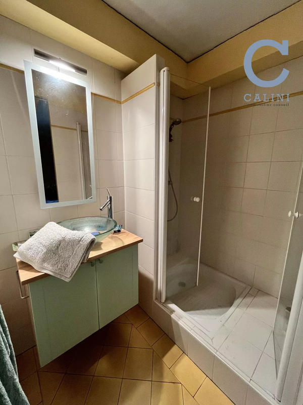 Maison - 203 m² - 8 pièces