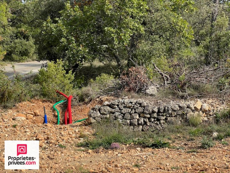 Terrain constructible - 1 330 m²