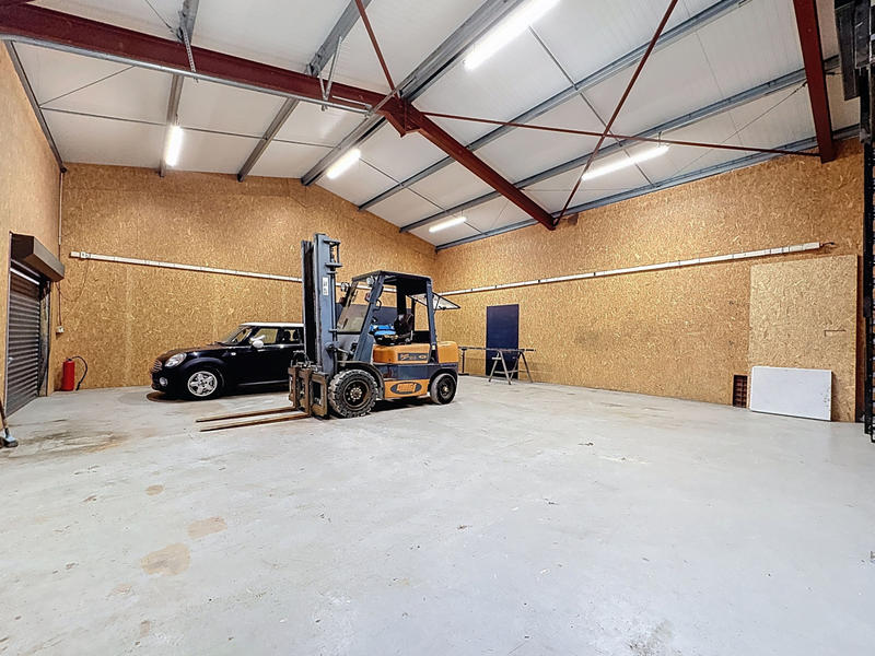 Maison - 200 m² - 7 pièces