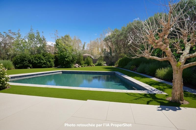 Maison - 185 m² - 7 pièces