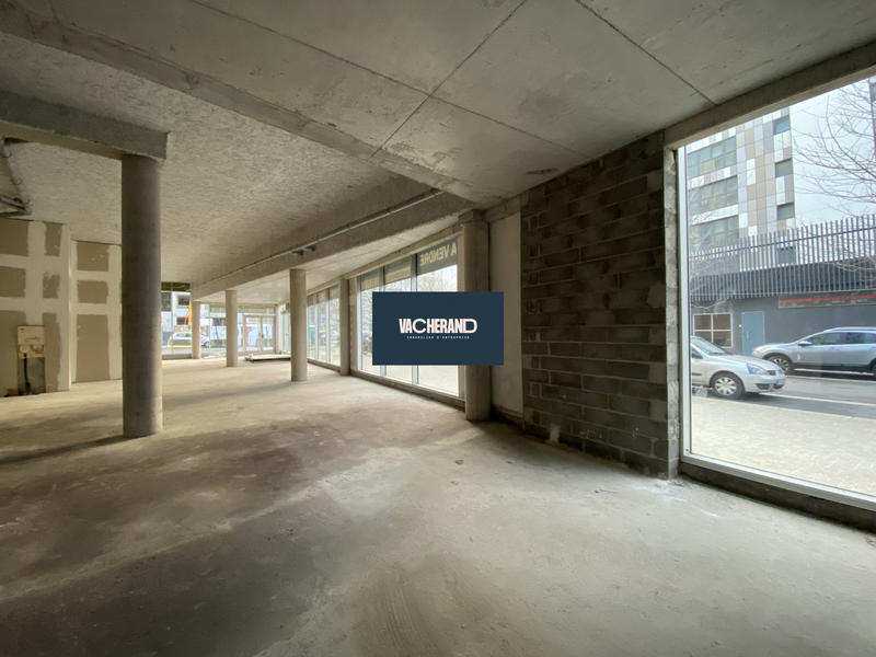 Local commercial - 368 m²