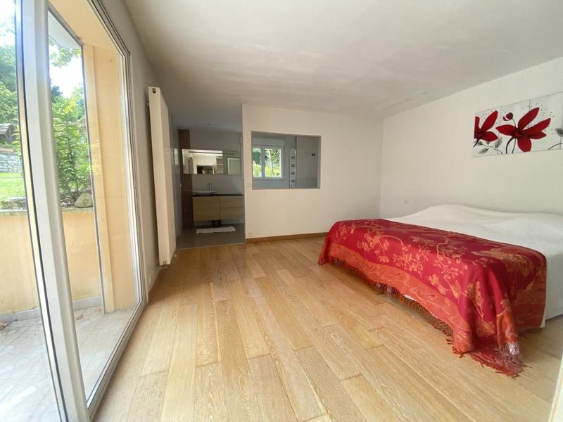 Maison - 167 m² - 6 pièces