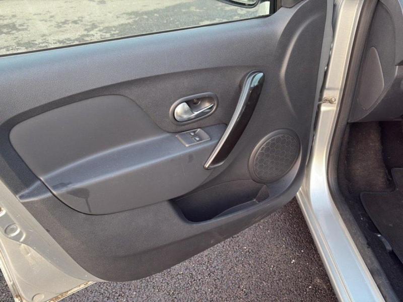 Dacia Sandero Eco-G 100 City +