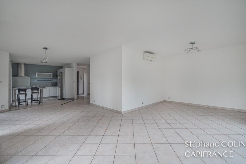 Maison - 137 m² - 6 pièces