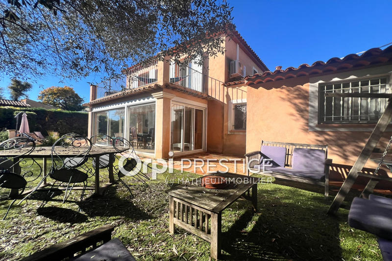 Maison - 118 m² - 6 pièces