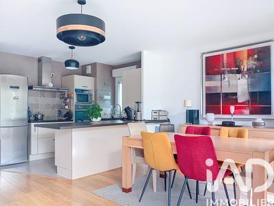 Appartement - 83 m² - 4 pièces