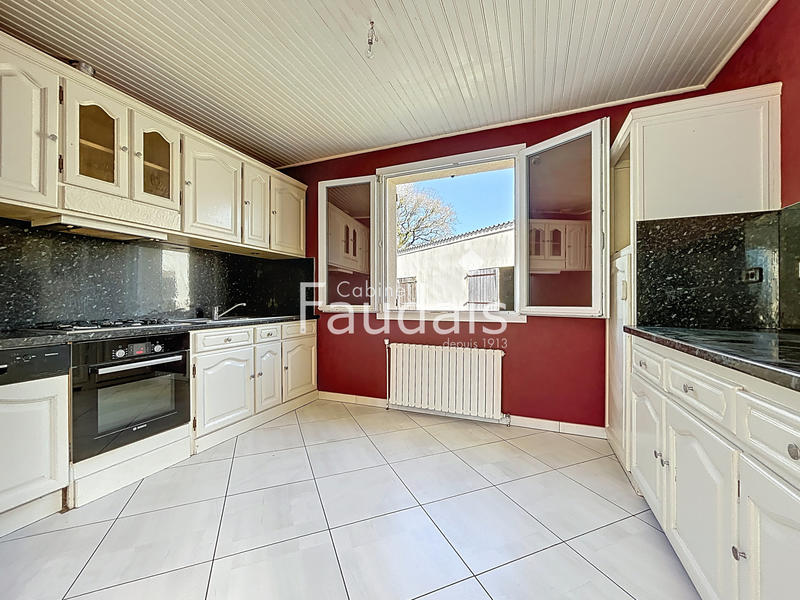 Maison - 105 m² - 5 pièces