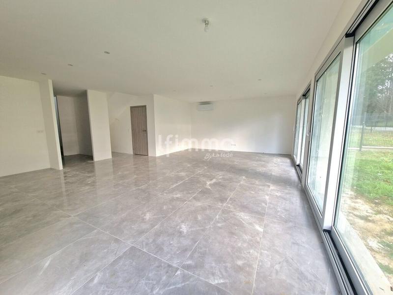 Maison - 145 m² - 4 pièces