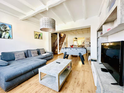 Maison - 160 m² - 5 pièces