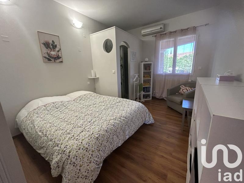 Maison - 205 m² - 7 pièces