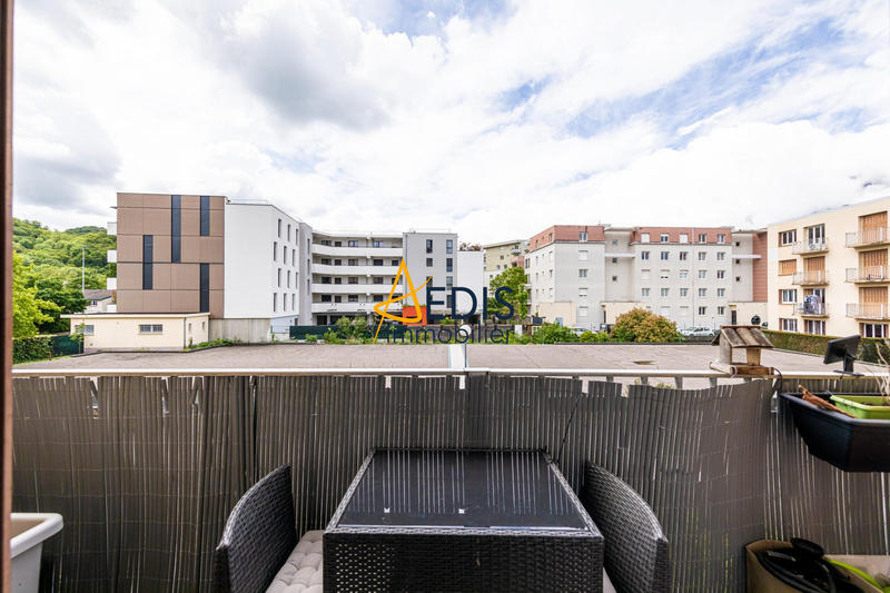 Appartement - 77 m² - 4 pièces