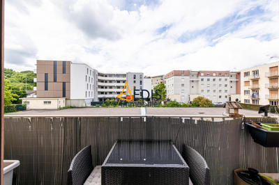 Appartement - 77 m² - 4 pièces