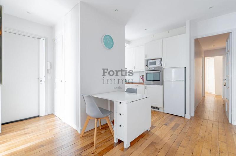 Appartement ancien - 57 m² - 3 pièces