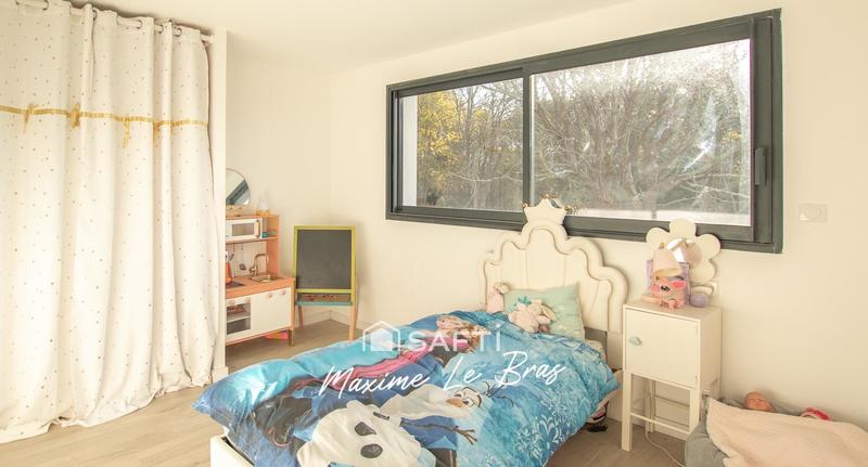 Maison - 163 m² - 6 pièces