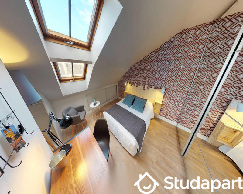 Chambre - 80 m² - 1 pièce