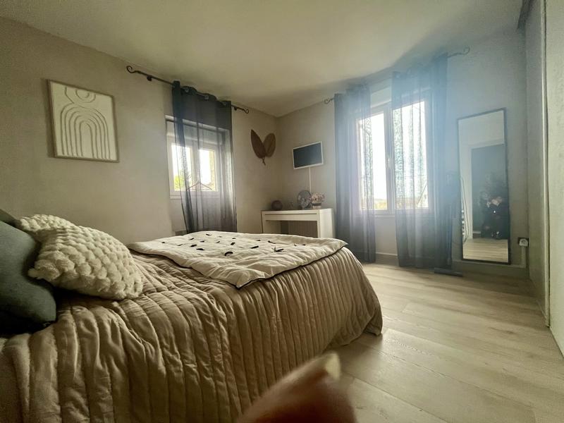 Maison traditionnelle - 115 m² - 5 pièces