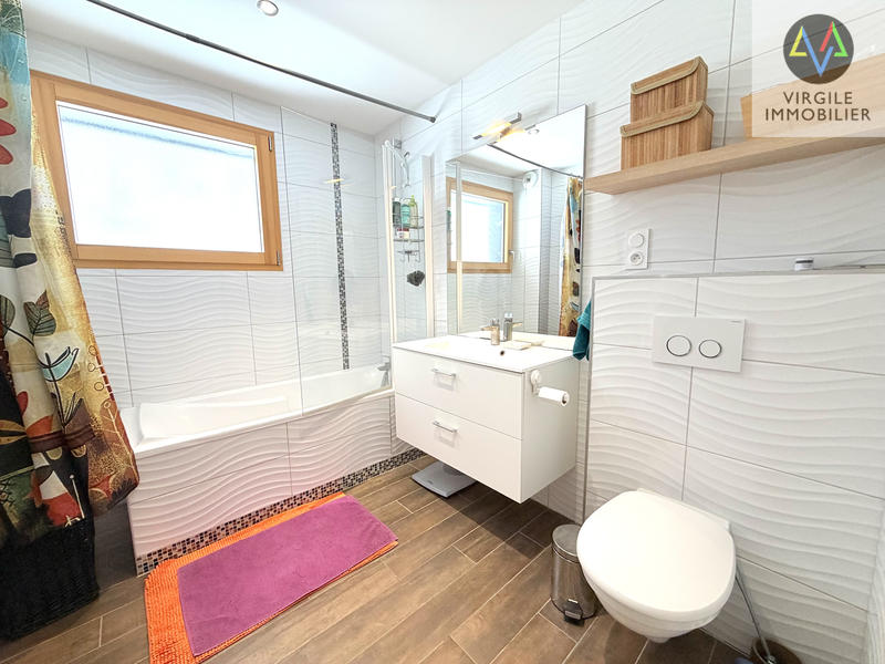 Triplex - 75 m² - 4 pièces