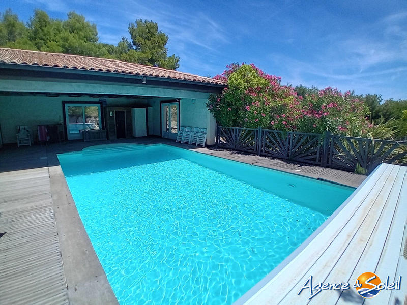 Villa - 326 m² - 10 pièces