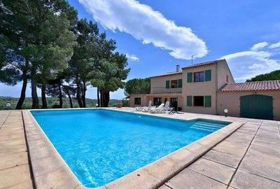 Villa - 192 m² - 7 pièces