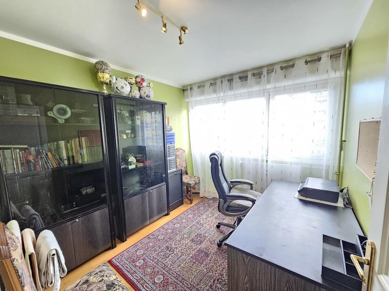 Appartement - 121 m² - 5 pièces