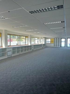 Bureau - 220 m²