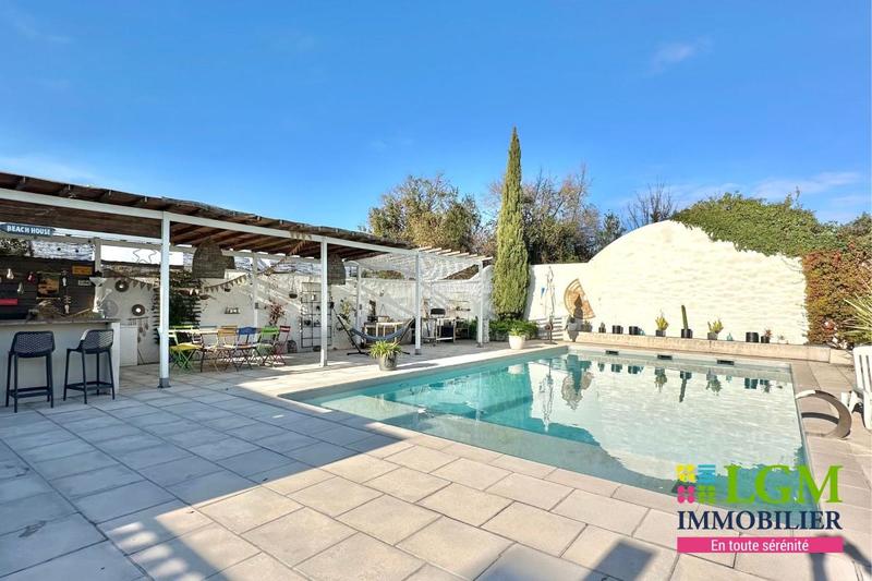 Maison - 190 m² - 6 pièces