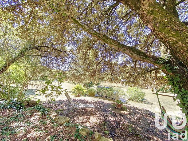 Maison - 191 m² - 7 pièces