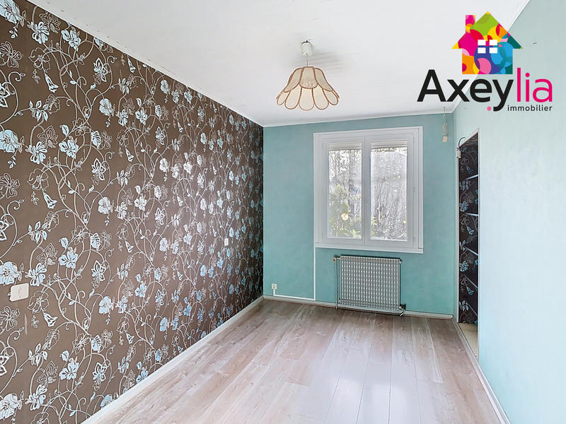 Maison - 304 m² - 11 pièces