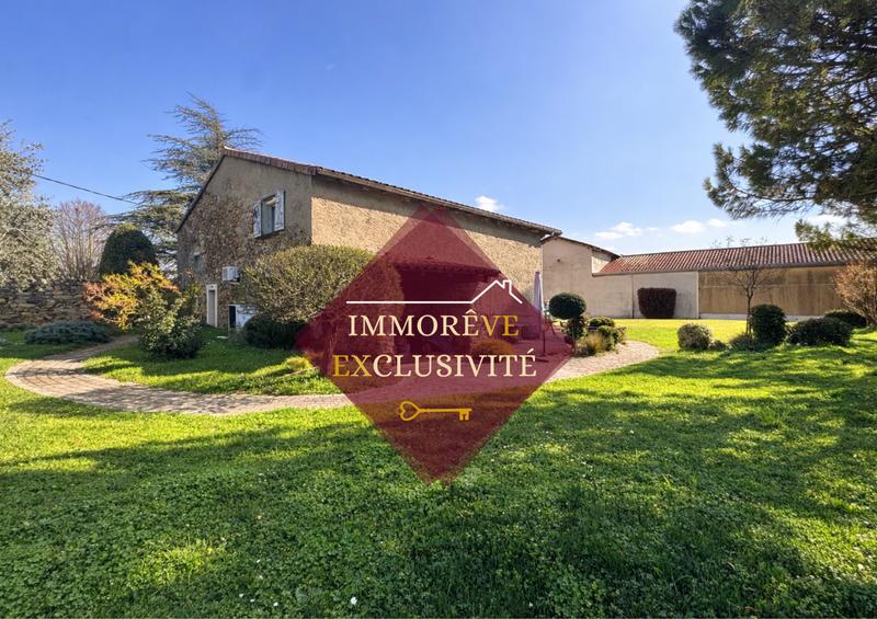 Maison - 223 m² - 8 pièces