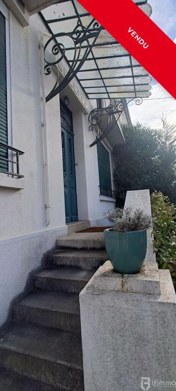 Maison bourgeoise - 217 m² - 8 pièces