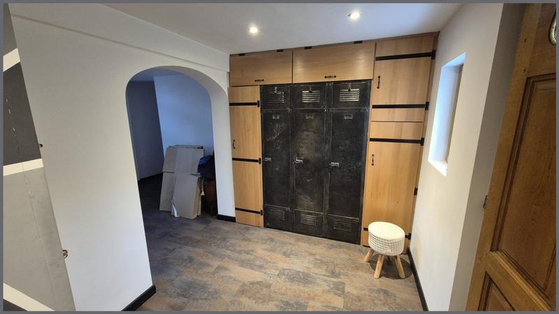 Maison - 157 m² - 6 pièces