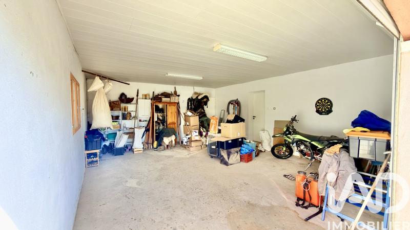 Maison - 213 m² - 6 pièces