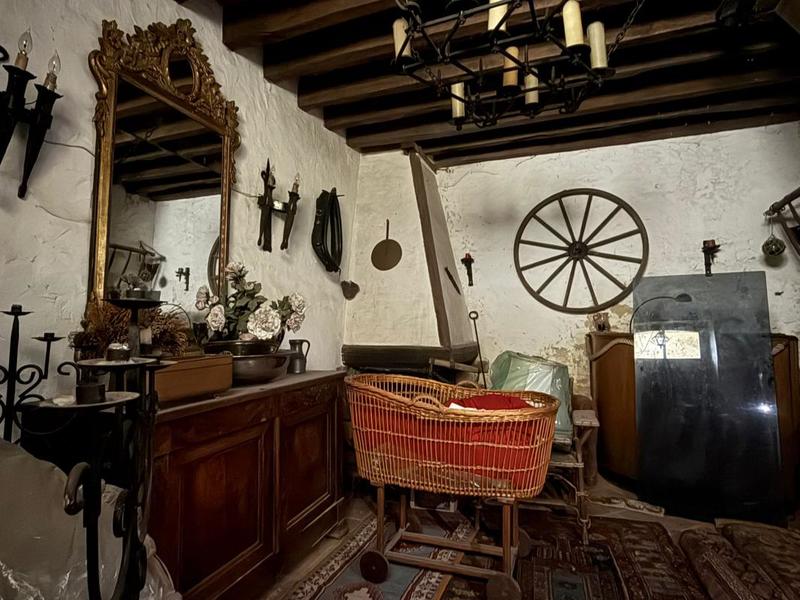 Maison - 205 m² - 8 pièces