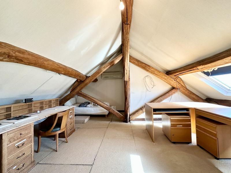 Maison ancienne - 233 m² - 8 pièces