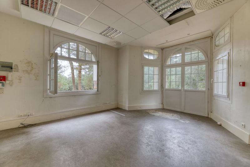 Villa - 439 m² - 12 pièces