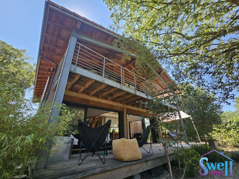 Maison - 122 m² - 4 pièces