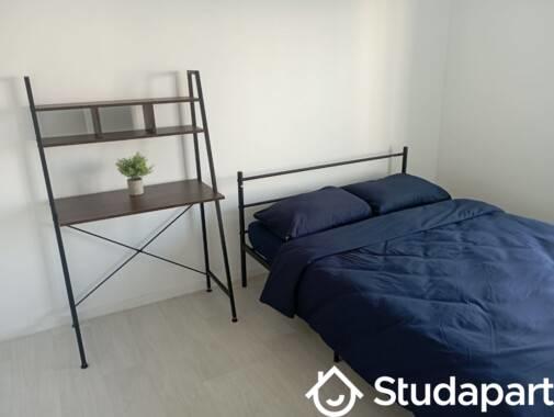 Chambre - 10 m² - 1 pièce